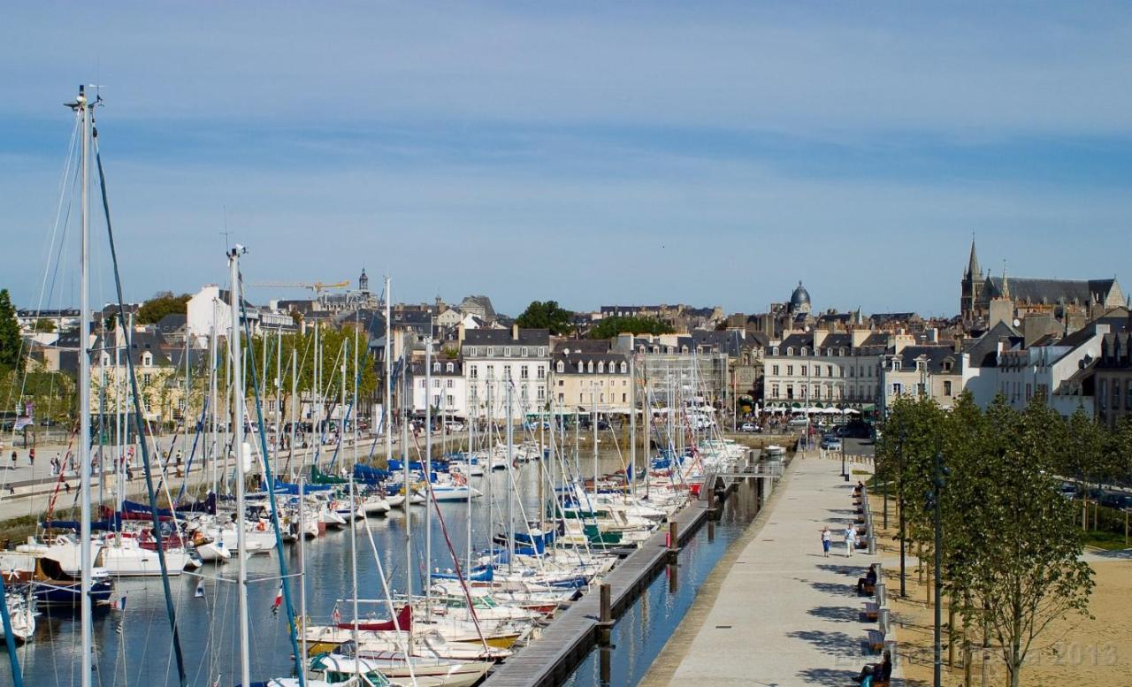 Appartement De Gout T3 42M2 Residence Calme Privee Avec Parking Au Centre De Vannes Exteriör bild